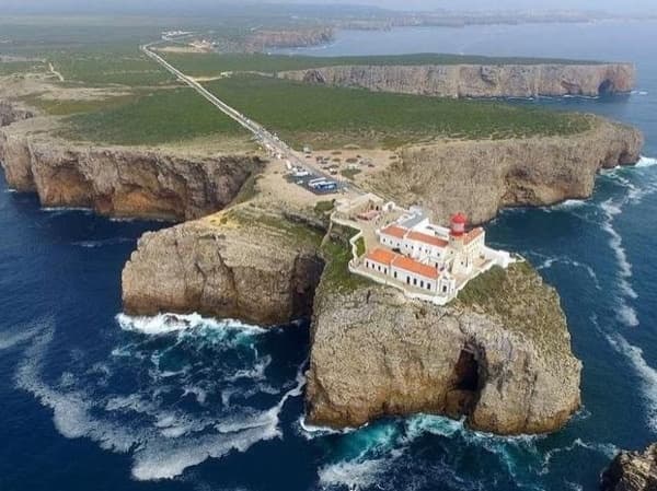 Outdoor Adventure: Epic Algarve Tour with Albufeira Drivers