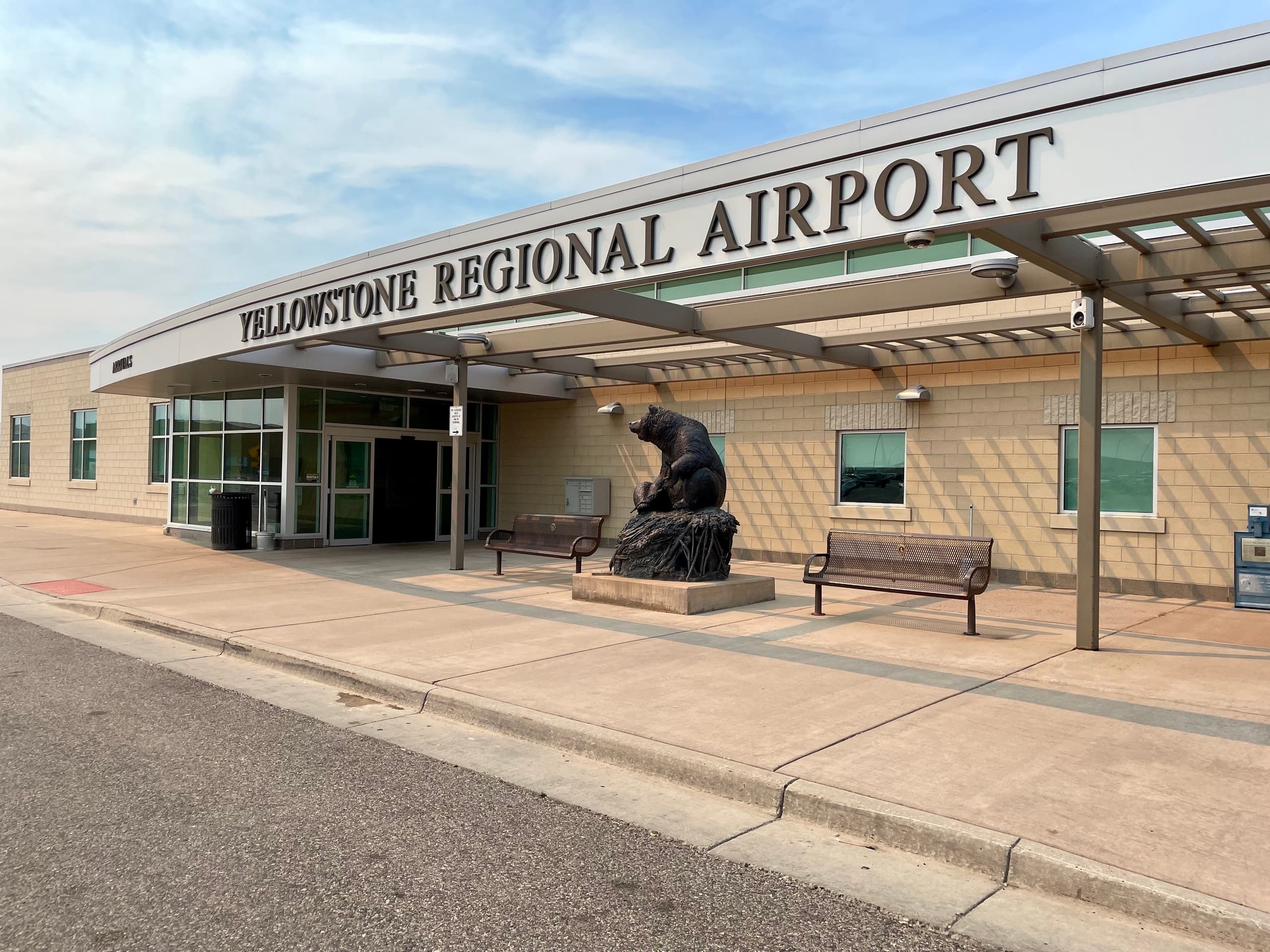 Wildlife Safety & Adventures at Yellowstone’s Cody Airport TrailQuipt