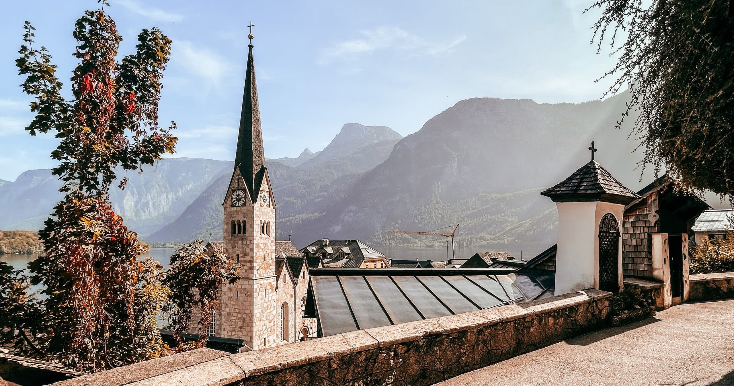 Land Adventures: Sound of Music & Hallstatt Guided Tour with Bob's Special Tours