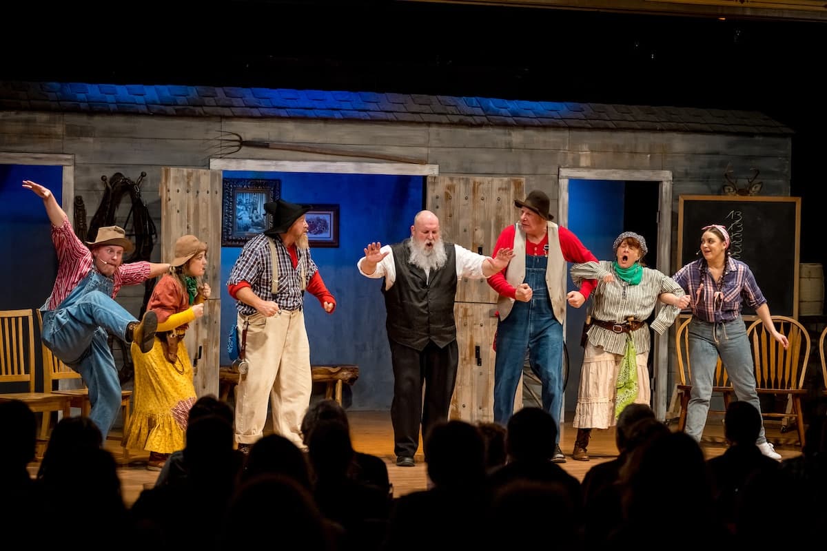 Laugh, Dine, and Play: Experience the Funny Farm Dinner Feud in Branson, Missouri
