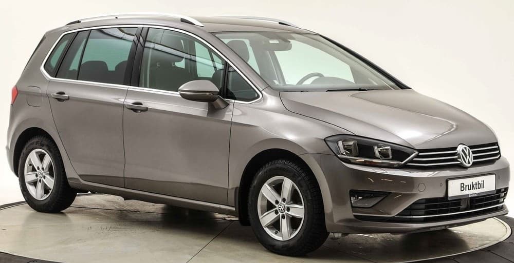 Road Trip Tips with Nordfjordeid Car Rental