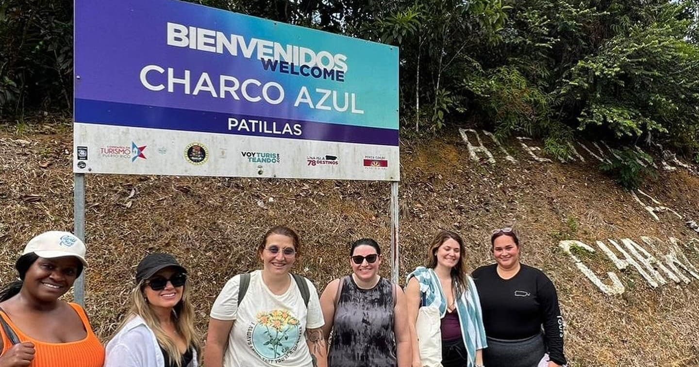 Chinchorreo Walking Tour at Ruta del Lechón in Carolina