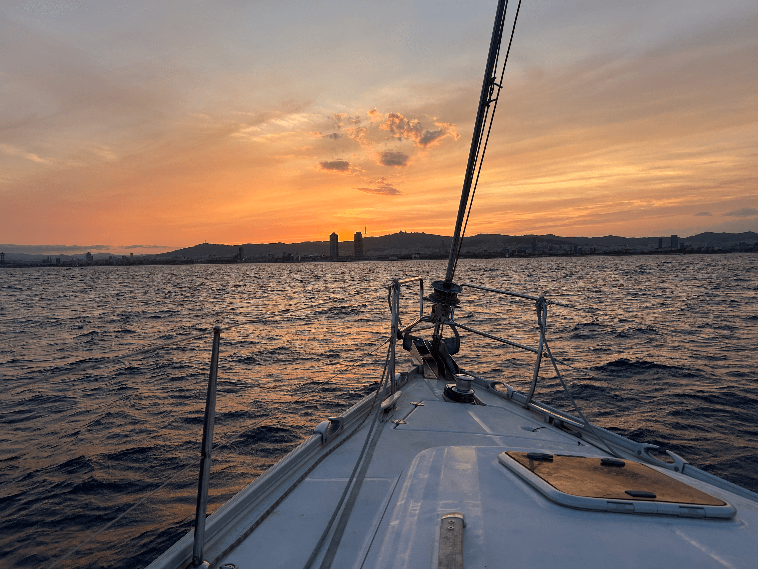 Barcelona Sunset Sailing: Romantic Velero Cruise from Moll de la Marina photo 4
