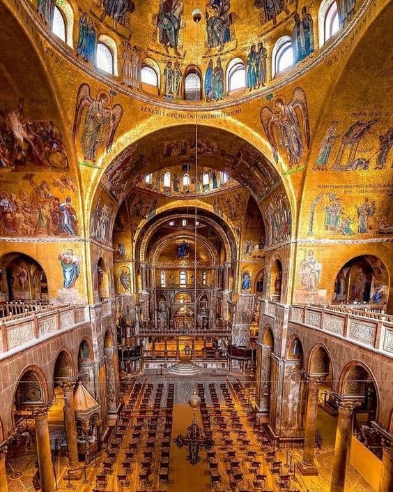 Land-adventures in Venice with San Marco Basilica Tour