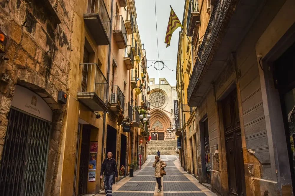 Tarragona, Montserrat & Catalan Wineries: 2-Day Private Tour from Barcelona photo 3