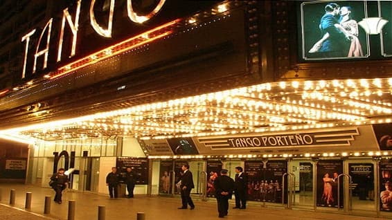 Cultural & Nightlife Tour: Tango Porteño Show in Buenos Aires