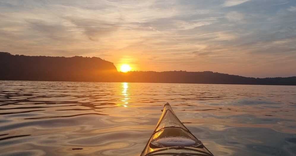 Sea Kayak Sunset Tour & Wild Food Experience with Sea Kayak Torbay in Devon