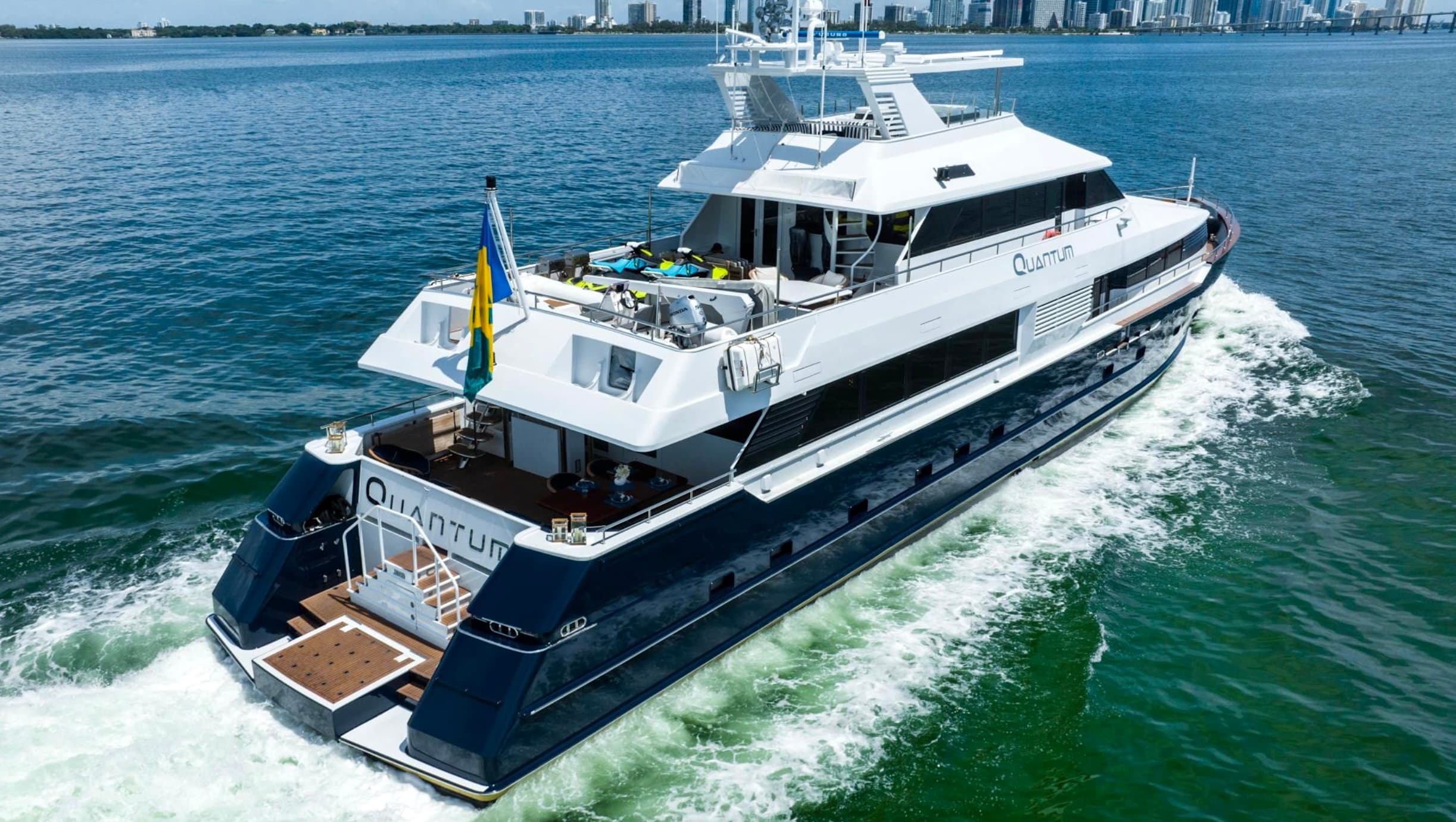 Luxury Yacht Experience with Miami Boat Experts in Miami Beach