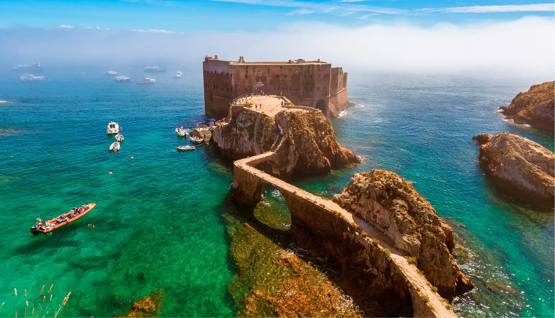 Adventure in Portugal: Berlenga Grande Island Private Tour from Lisbon with SWINGO