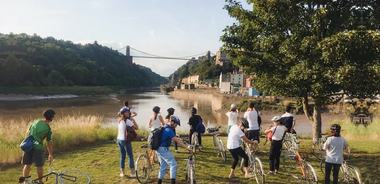 Bristol Bike Tour: Blackbeard to Banksy Highlights