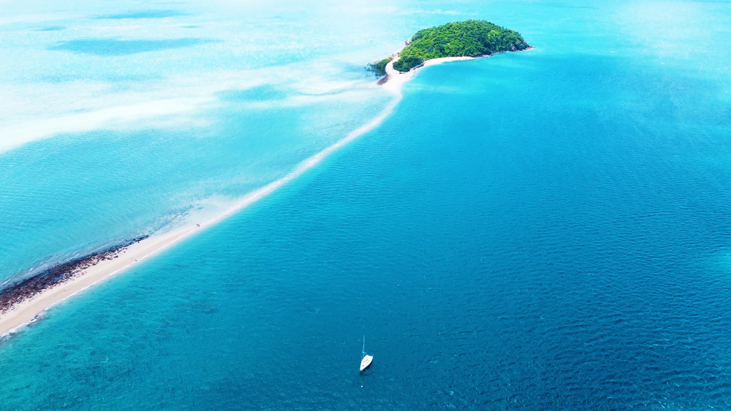 Water Activities & Yacht Charter at Anchor Yacht Club