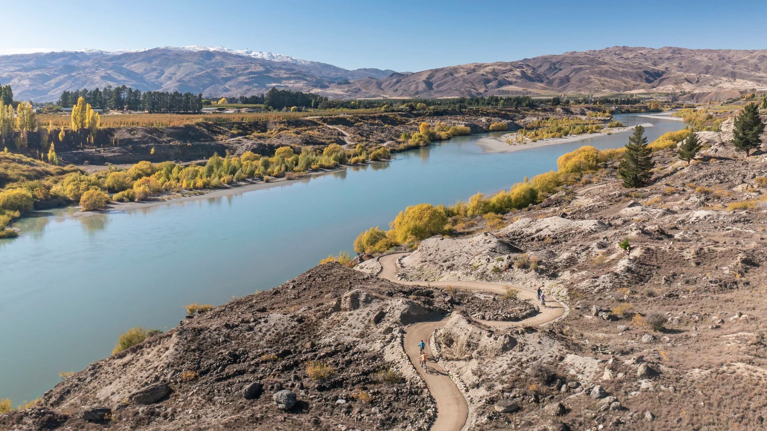 Kawarau Gorge NZ's Greatest 42km E-Bike Ride from Cromwell to Gibbston photo 2