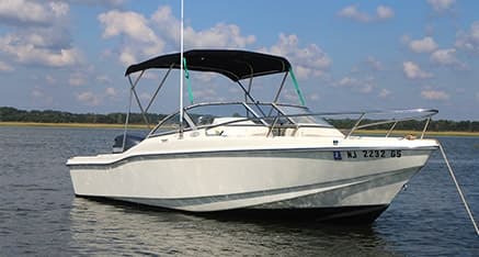 Explore Sea Isle City on the 20' Scout DC (Black)