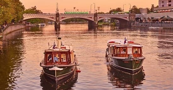 Discover Melbourne’s Yarra River: Downstream Cruise Highlights and Tips