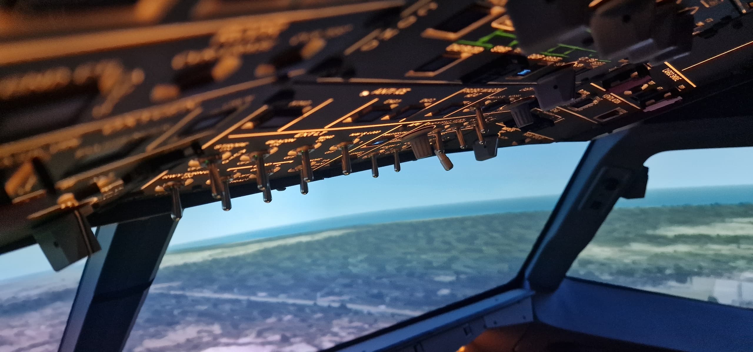 Take the Controls: 45-Minute Airbus A320 Simulator Experience in Sevilla