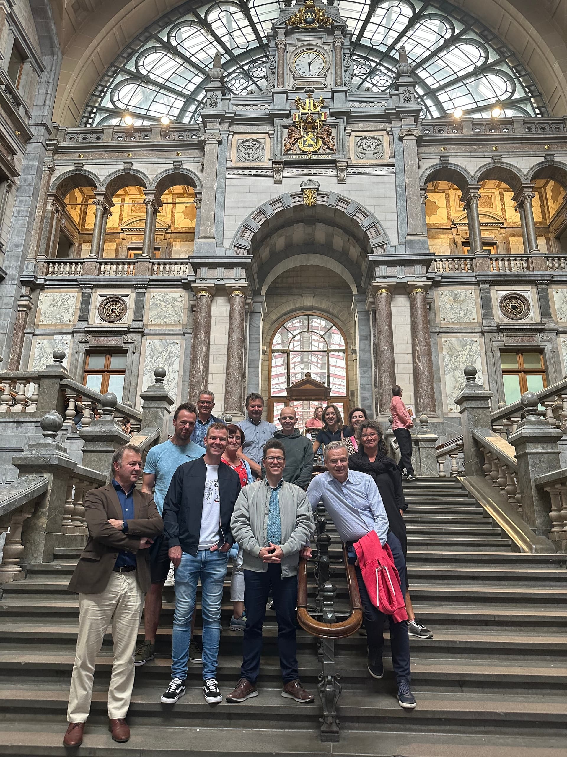 Via Sinjoor City Walk with Make Antwerp Great Again
