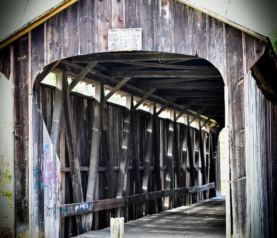 Historic Bridge Tour: Small-Group Drive Along Muskingum River's Covered Spans