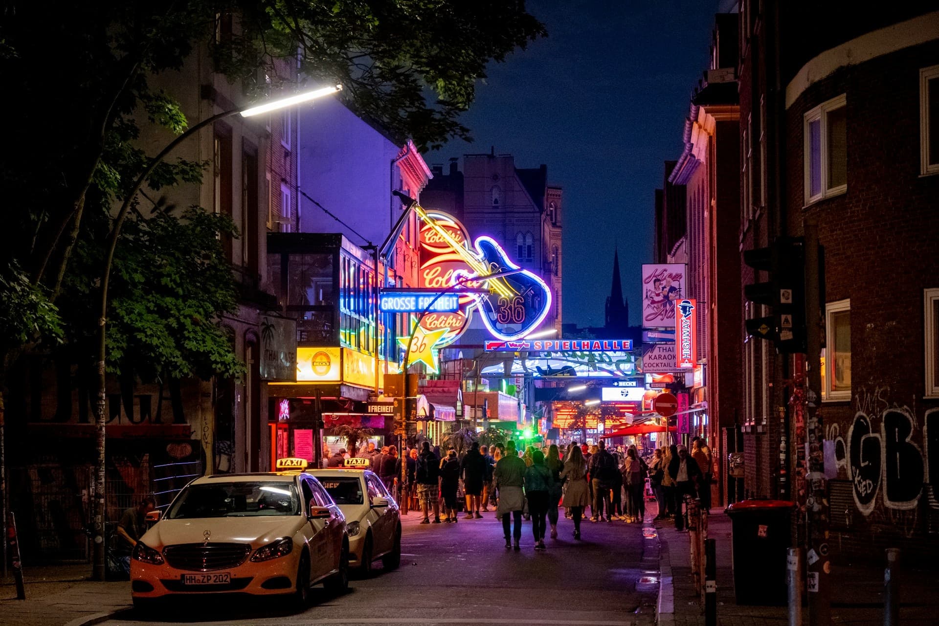 Urban Culture & Street Art Tour of Hamburg via Walkative!