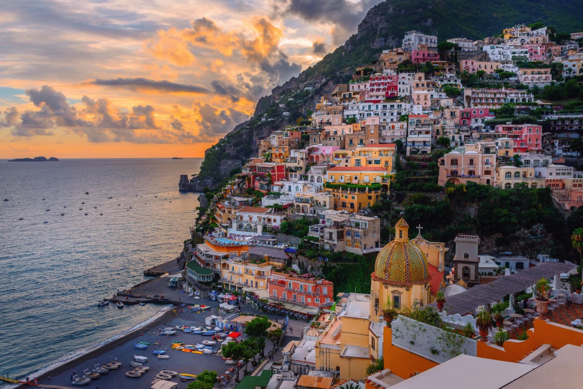 Luxury Transfer & Day Excursion in Positano by MC Luxury Service