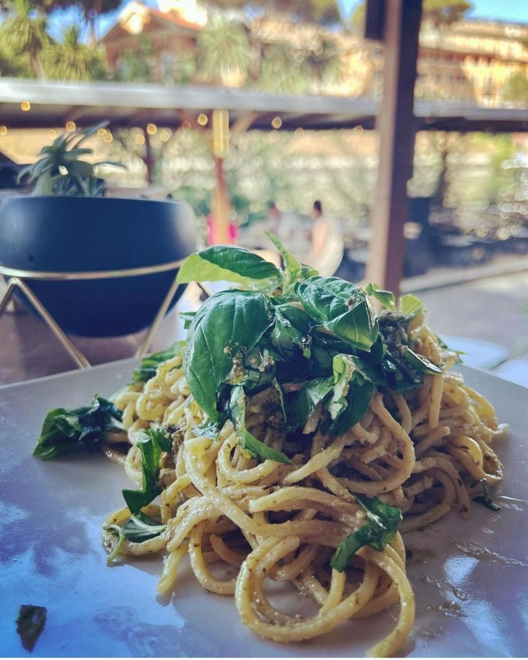 Riverfront Lunch & Boat Tour with Rome Boat Experience