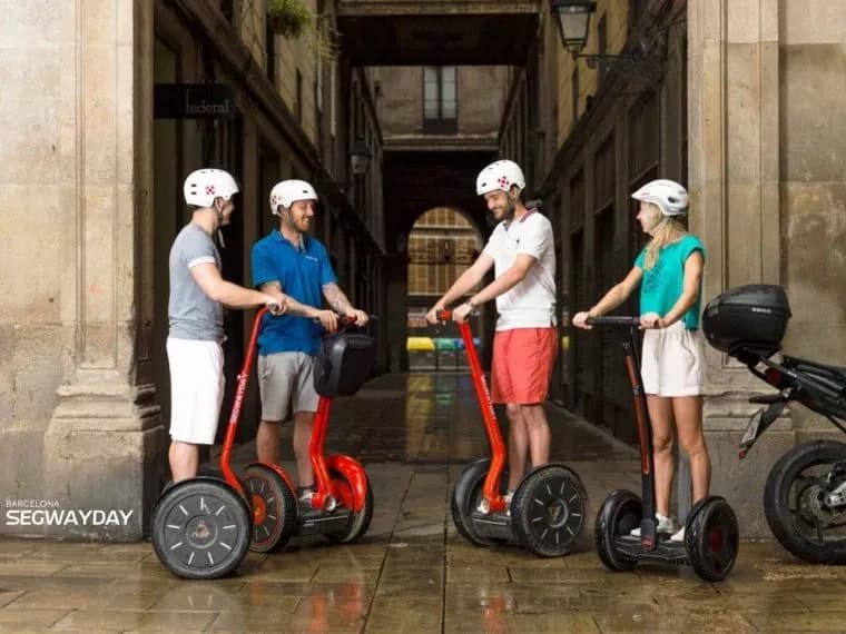 Barcelona Segway Tour by Andilana tour SL: Glide Through the City