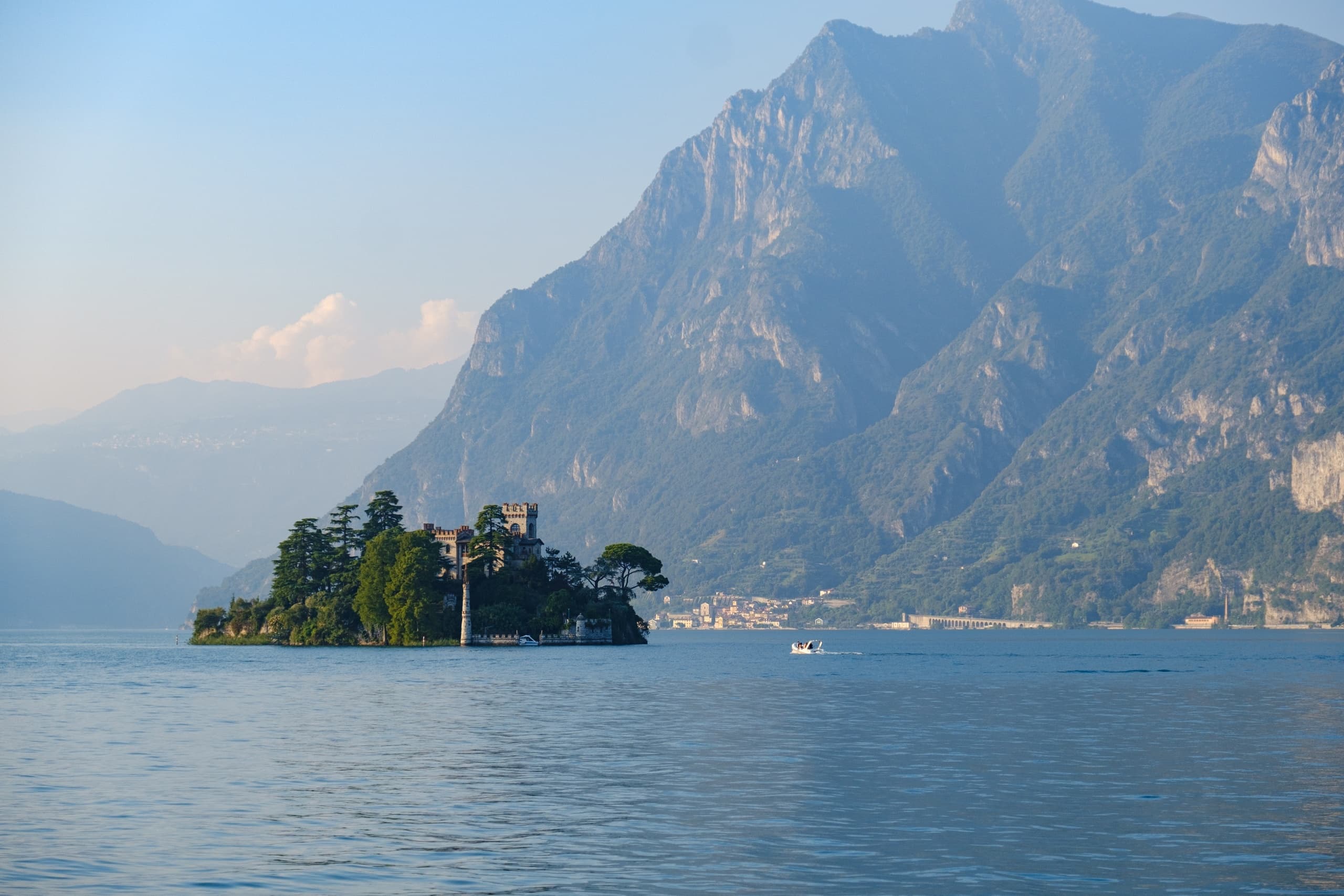 Water Activities: Lake Iseo Island Tour with Tour Tre Isole