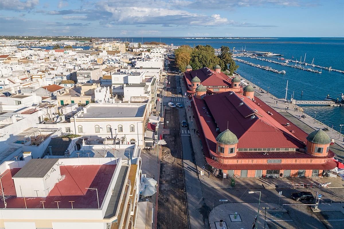 Land Adventures in Algarve: Olhão Walk & Lunch Experience