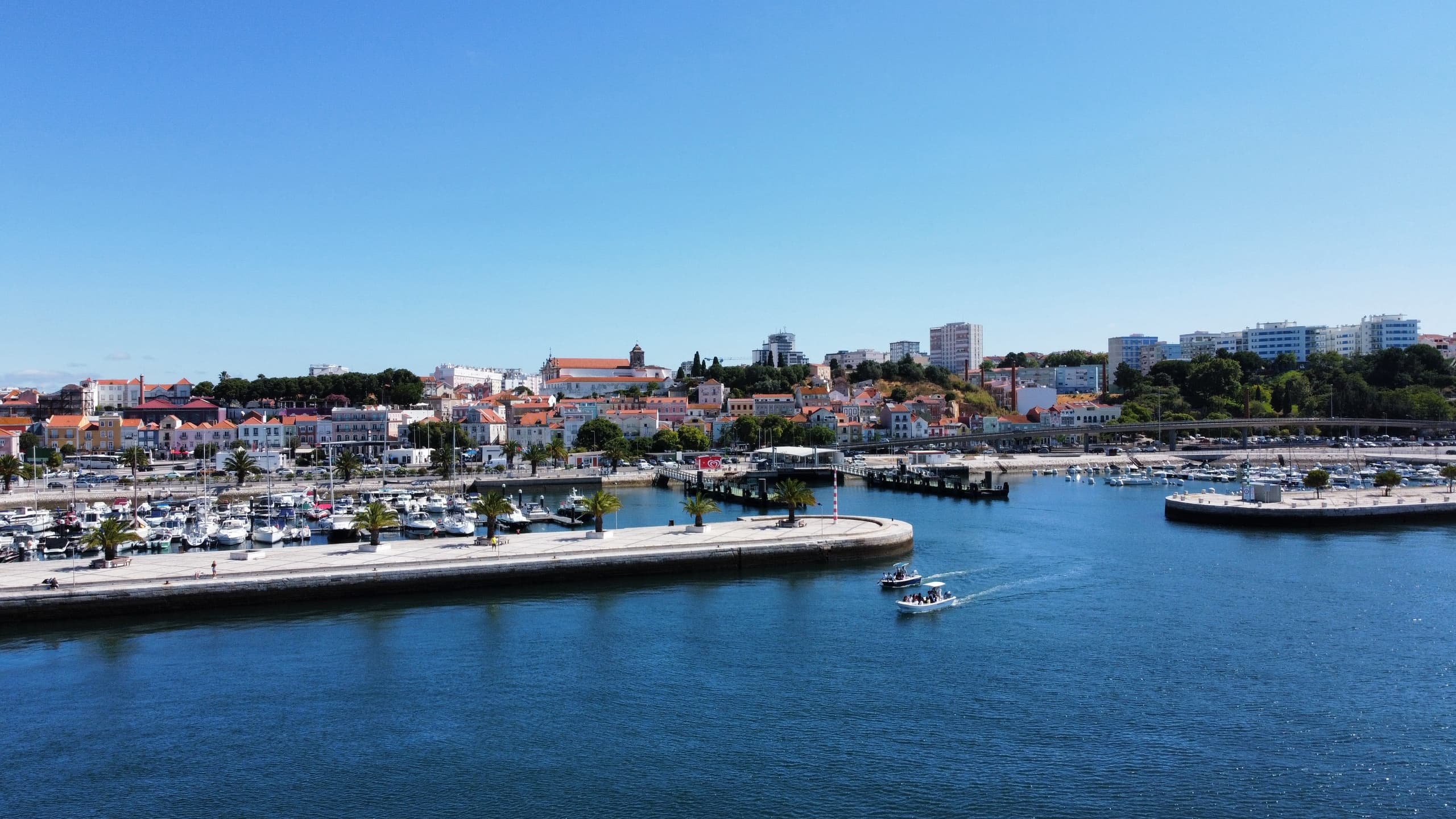 Water Activities with Na Terra Mar in Setúbal