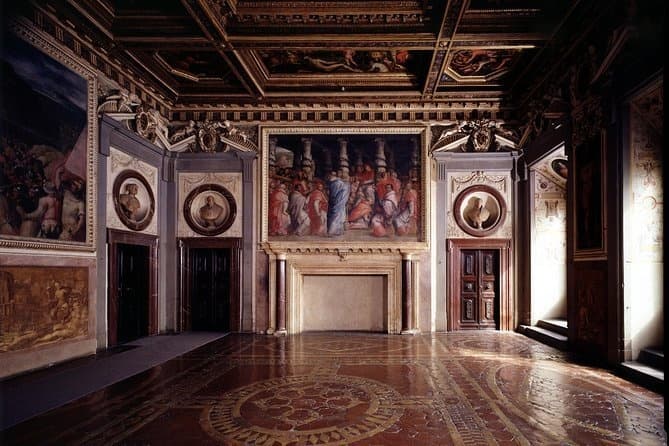 Inside Palazzo Vecchio: Private Tour of Florence’s Medici Halls & Arnolfo Tower Views