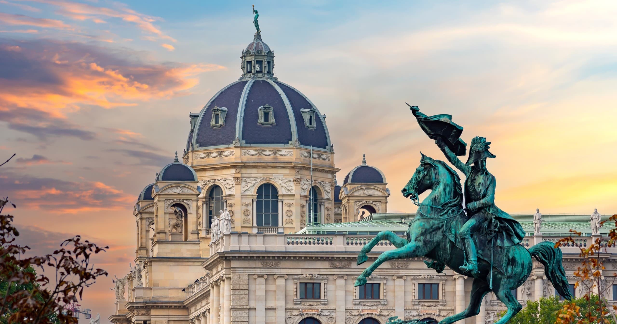 Vienna in a Day: Private Mini Van Highlights to Schönbrunn, St. Stephen’s & Danube Tower photo 1