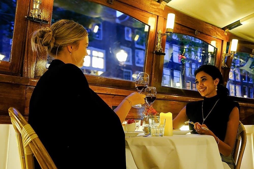 Dinner Cruise Immersion with Friendship Amsterdam
