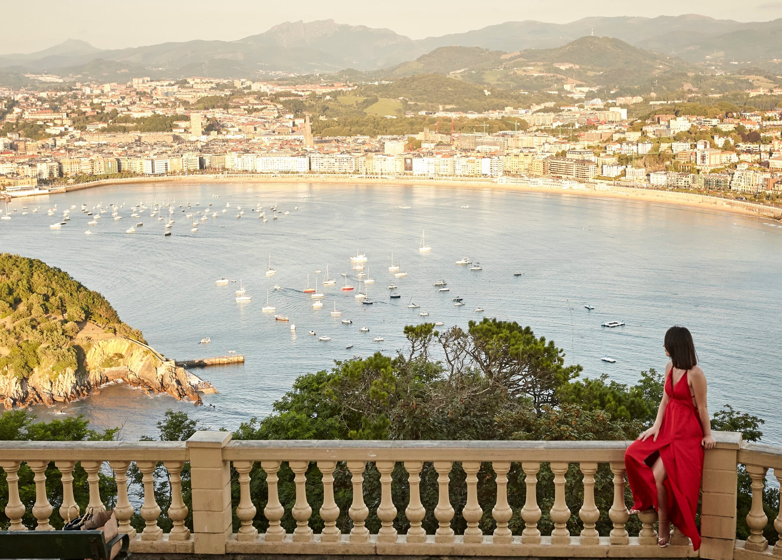 San Sebastian Photo Sessions: Personalized Portrait Adventures