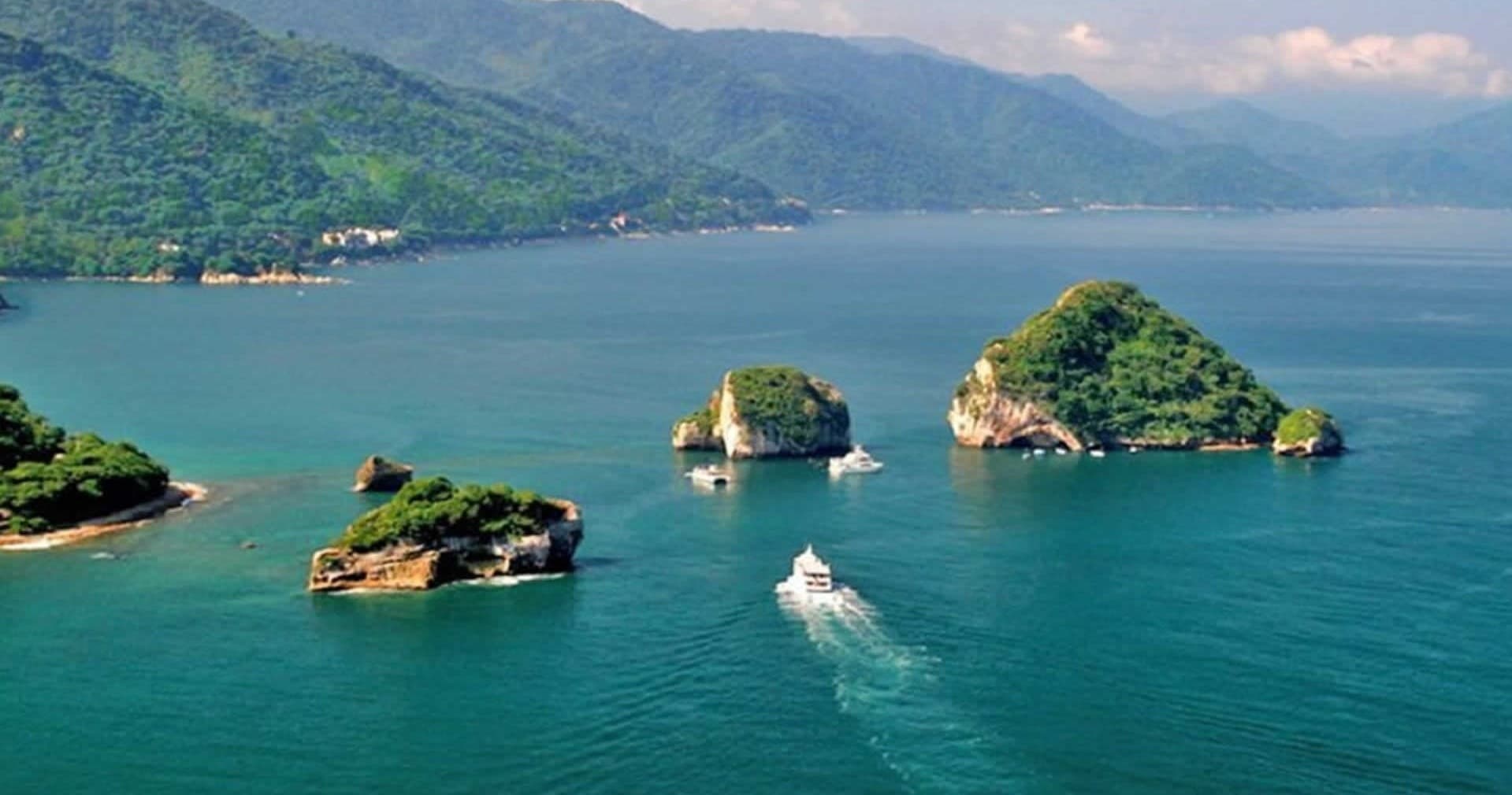 Water Activities in Puerto Vallarta with ARCOS, ÁNIMAS & QUIMIXTO