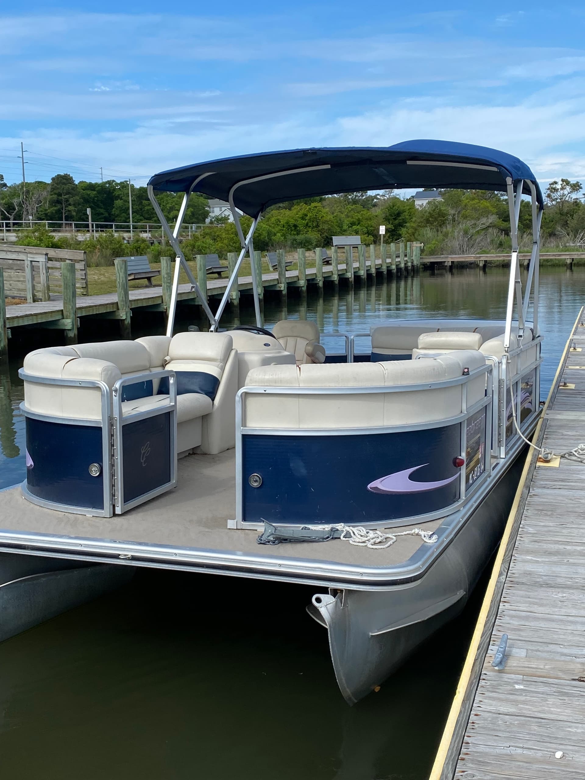 Explore Emerald Isle by Water: Standard Pontoon Rental Adventures on North Carolina's Crystal Coast