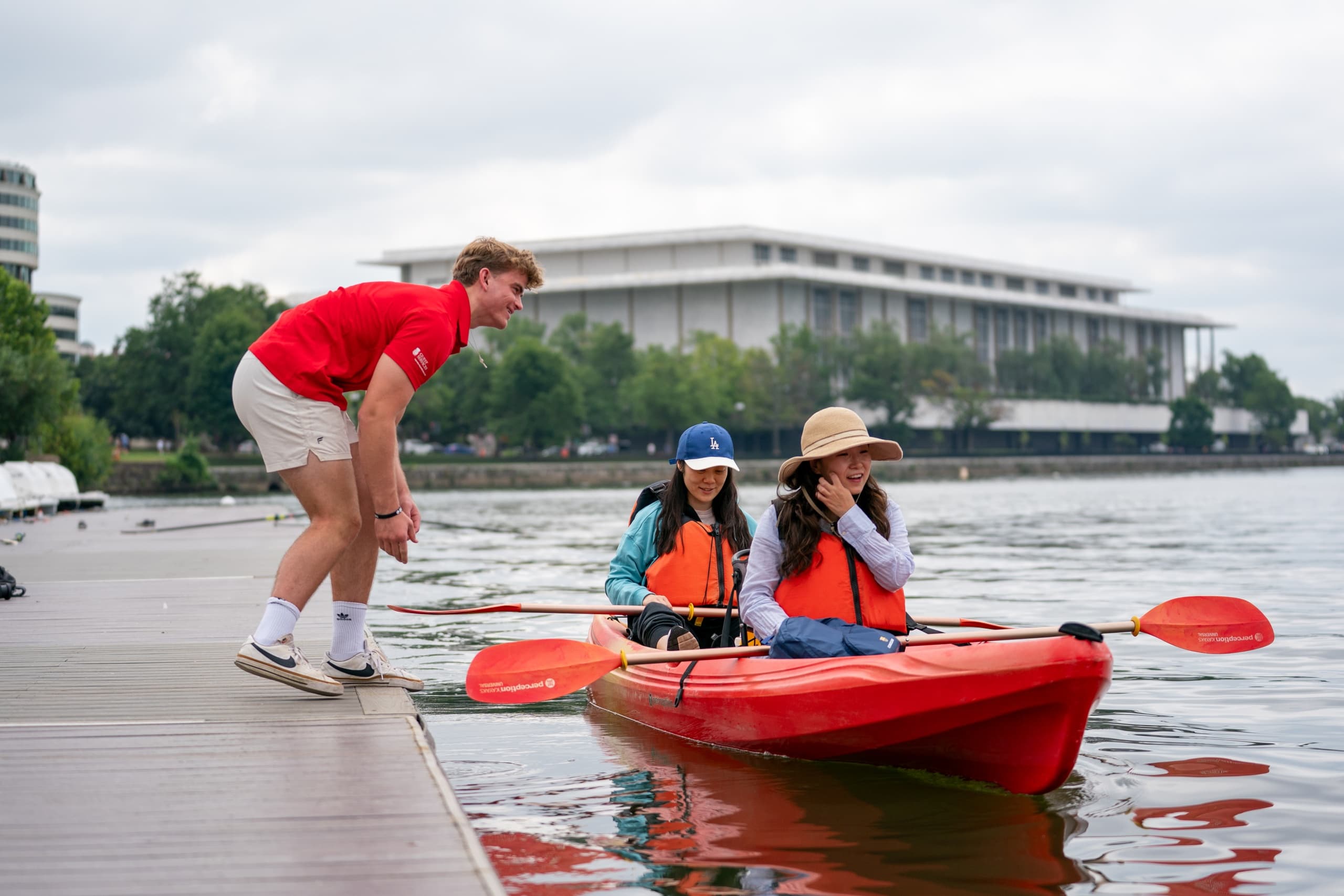 Race Day on the Potomac: Host Your Regatta at Thompson Boat Center
