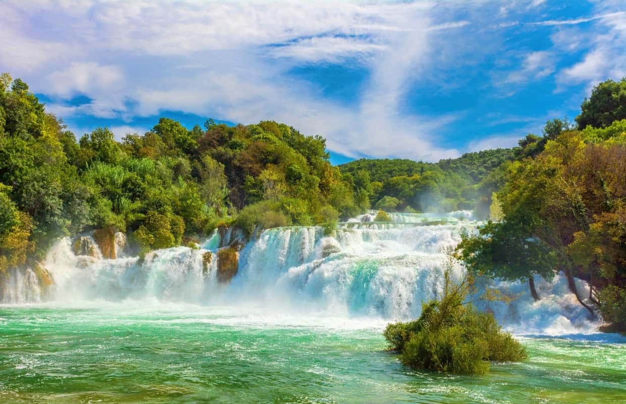 Discover Krka Waterfalls and Primošten: A Perfect Day Trip from Split & Trogir