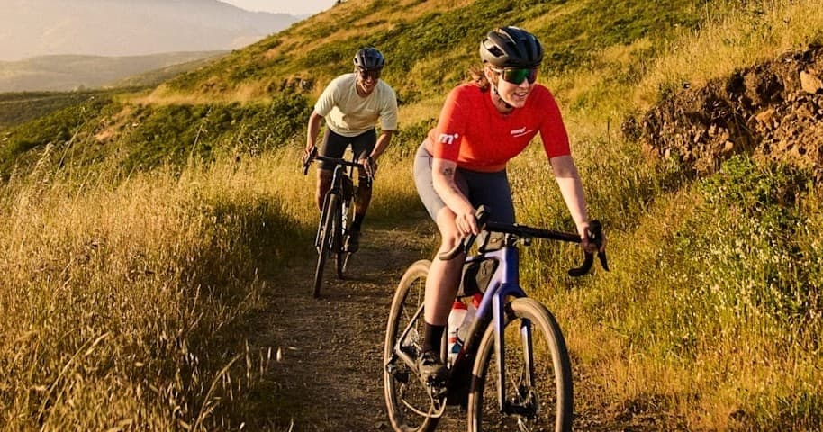 Five-Day Road Bike Rentals in the Hudson Valley: Lightweight Road Bikes for Scenic Miles