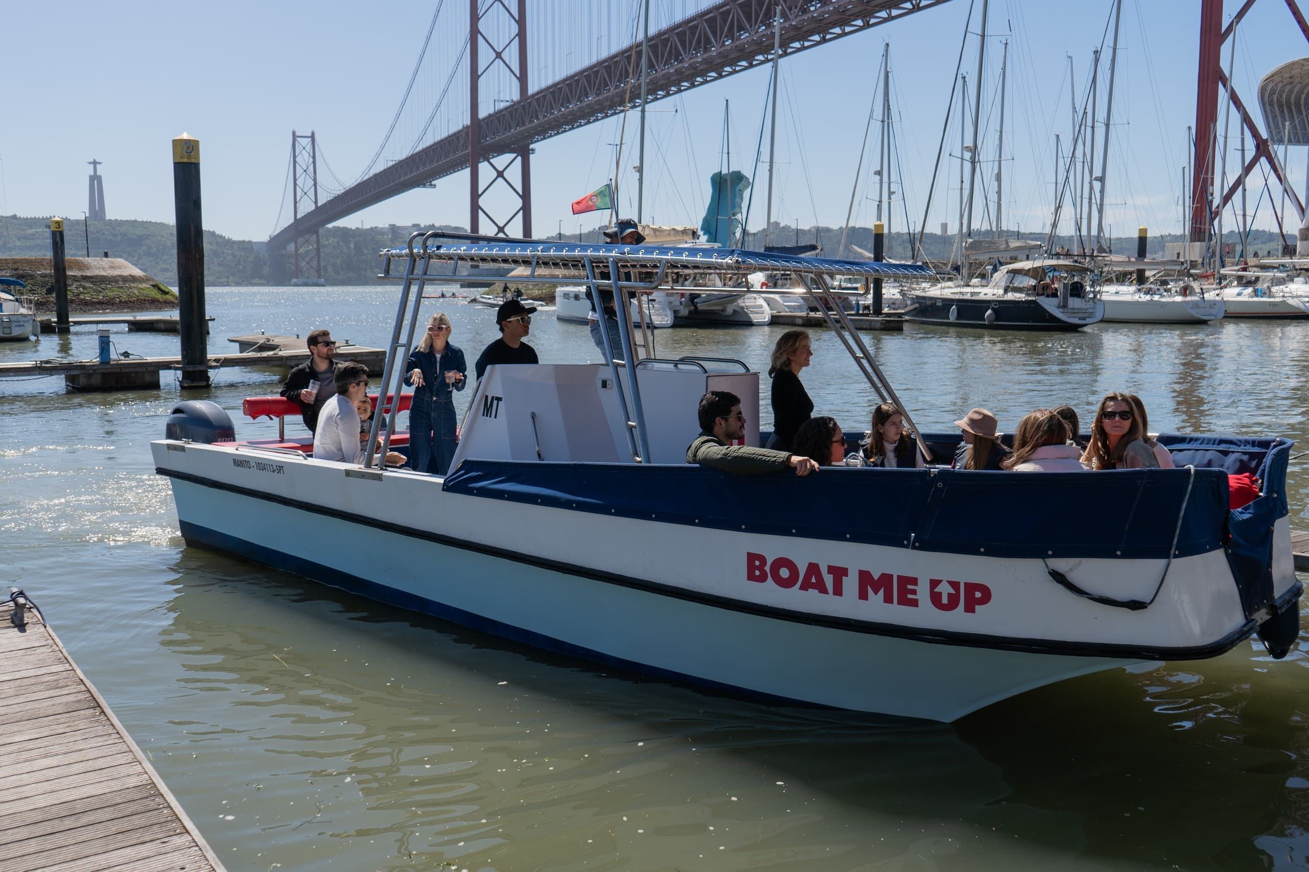 Manito Catamaran Cruises: Relaxing 2–6 Hour Charters from Lisboa photo 2