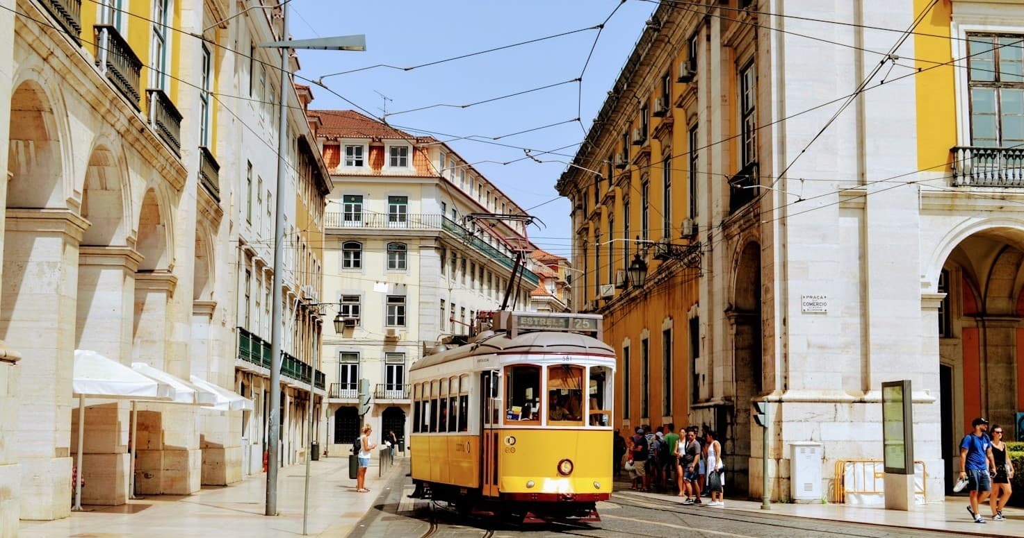 Lisboa City Tour Highlights with Caminho de Gaia