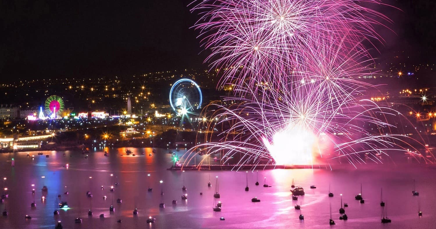 Water Activities: British Fireworks Championships at Mount Batten Centre