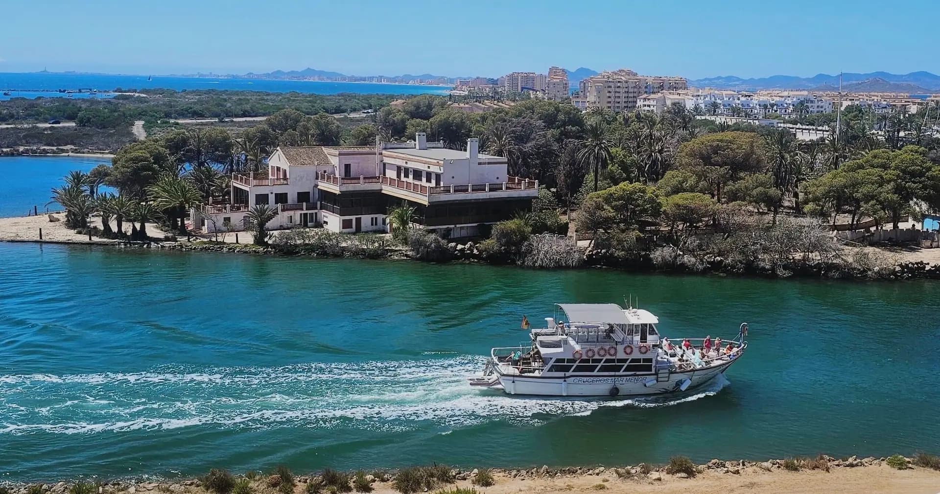 Sunset Cruise of the Five Volcanic Islands in Mar Menor from Santiago de la Ribera