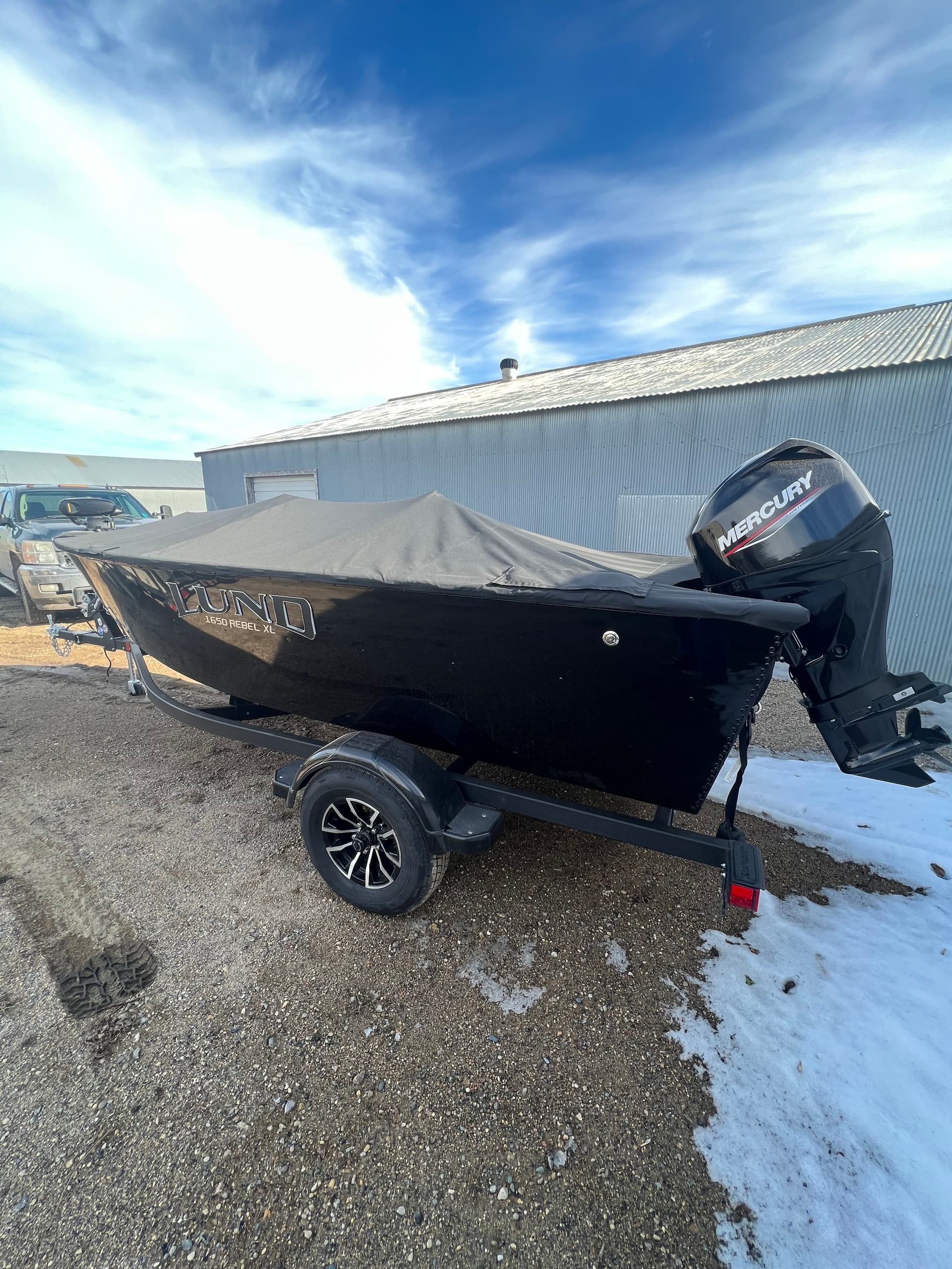 Fishing Boat Rentals in Battle Lake with Enclave Dock and Lift