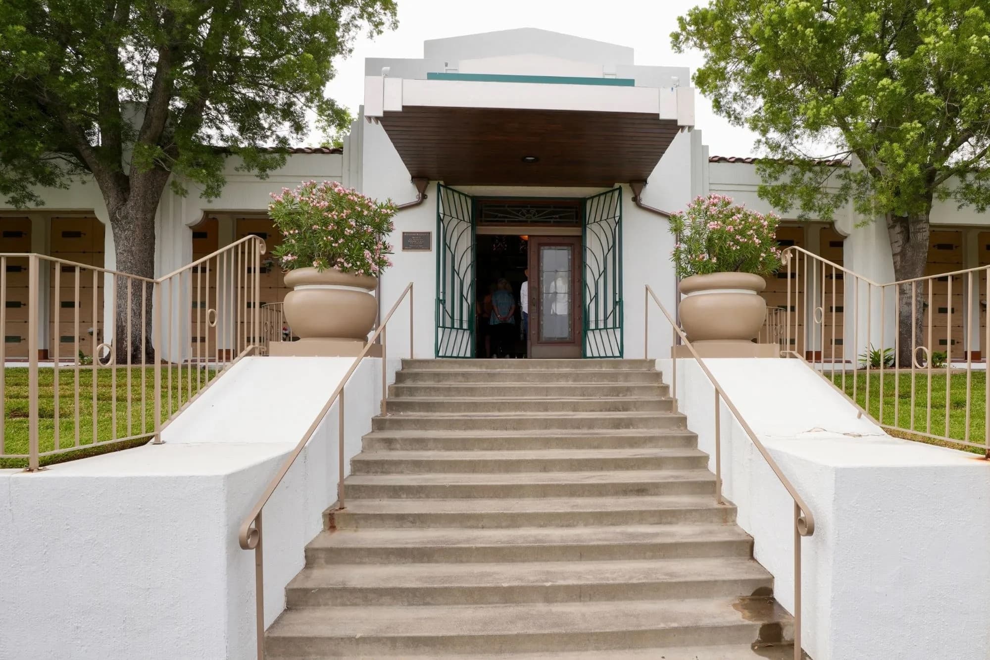 Front steps and entrance of historic Mission Inn museum building