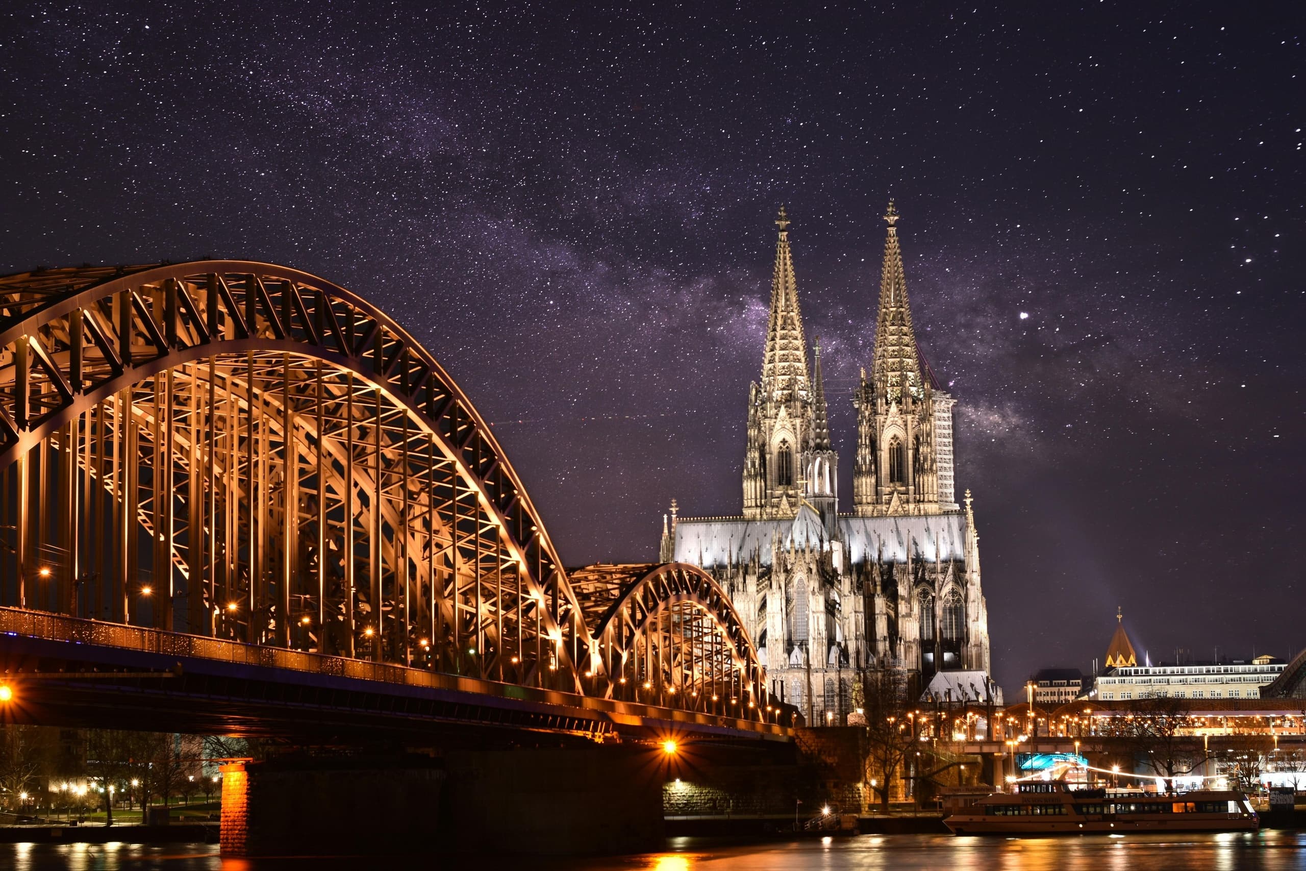 Historic Cologne Tours with Walking Cologne