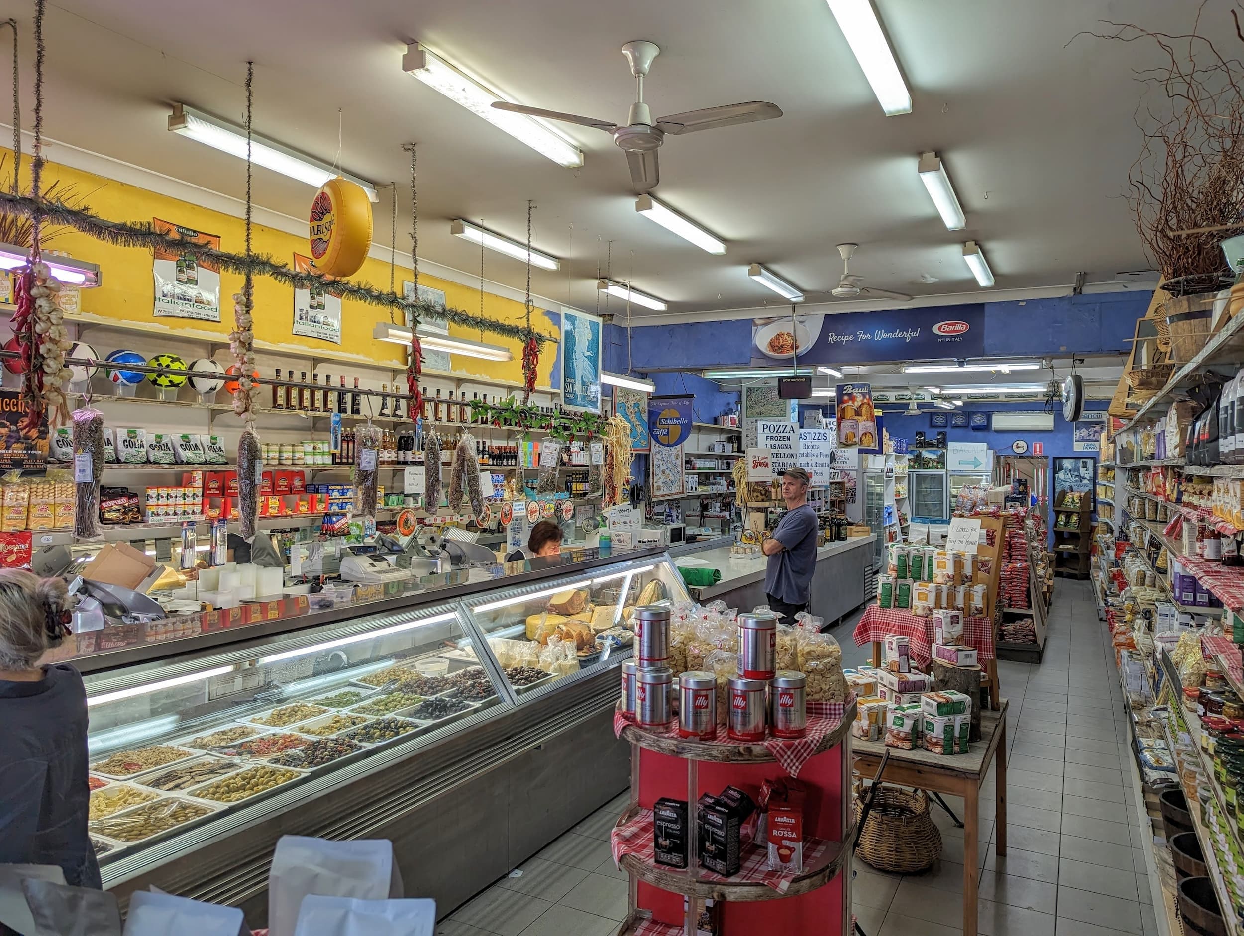 Little Italy Food Tour with Local Sauce Tours in Five Dock