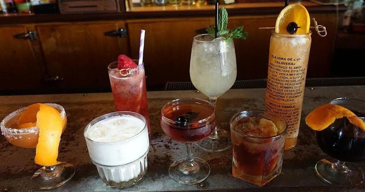 Scandalous Cocktail Tour with Nola Historic Tours in New Orleans