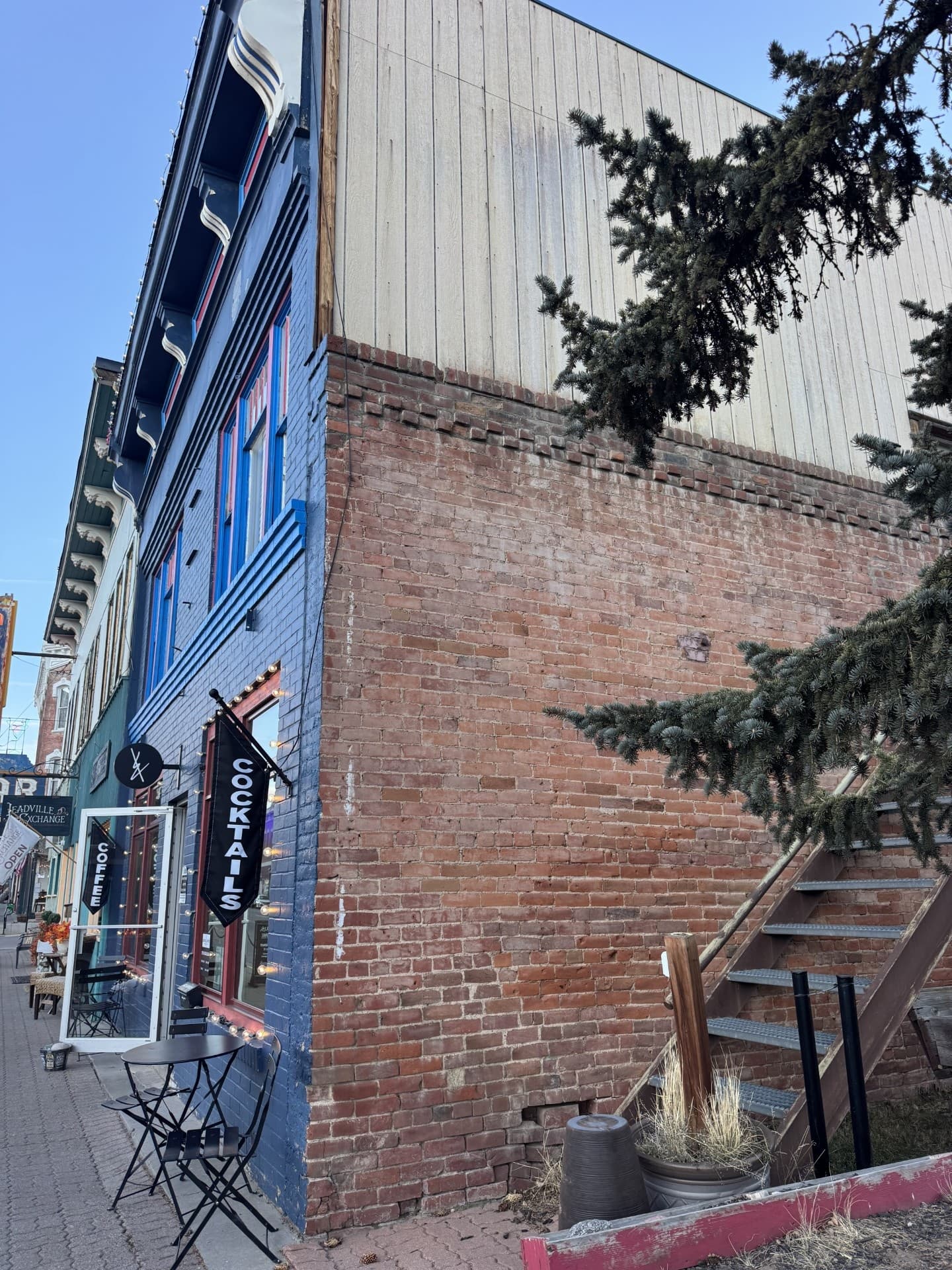 Leadville Bar Crawl: Gunfighters, Ghosts and Historic Saloons on Harrison Avenue photo 3