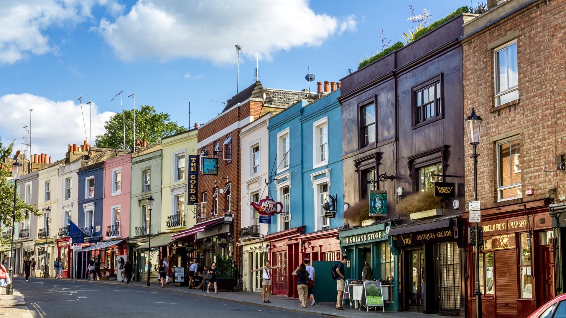 Free Spanish Walking Tour of Notting Hill & Portobello Road — 3-Hour Cultural Walk in London
