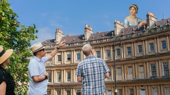 Jane Austen Walking Tour in Bath by In and Beyond Bath