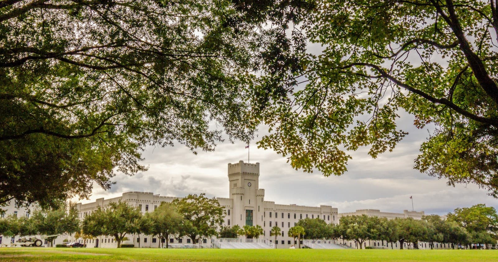 Land Adventures: Private Driving Tour in Charleston